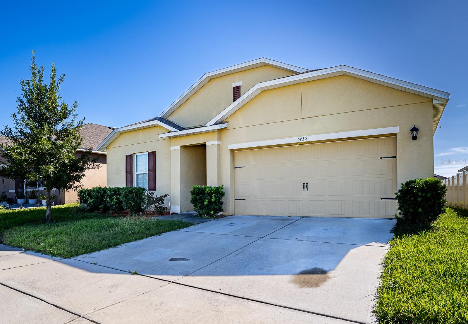 5732 LAKESIDE LANDINGS BLVD