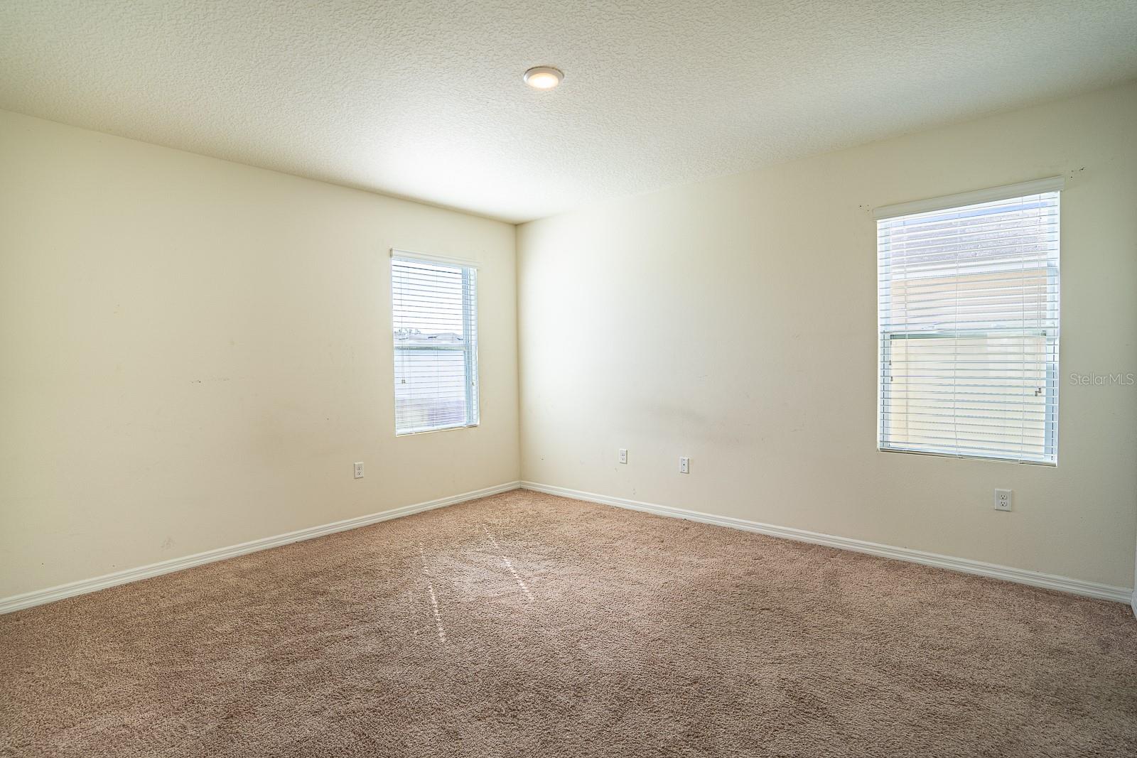 5732 LAKESIDE LANDINGS BLVD