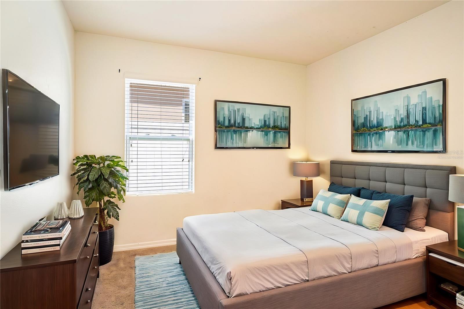 5732 LAKESIDE LANDINGS BLVD