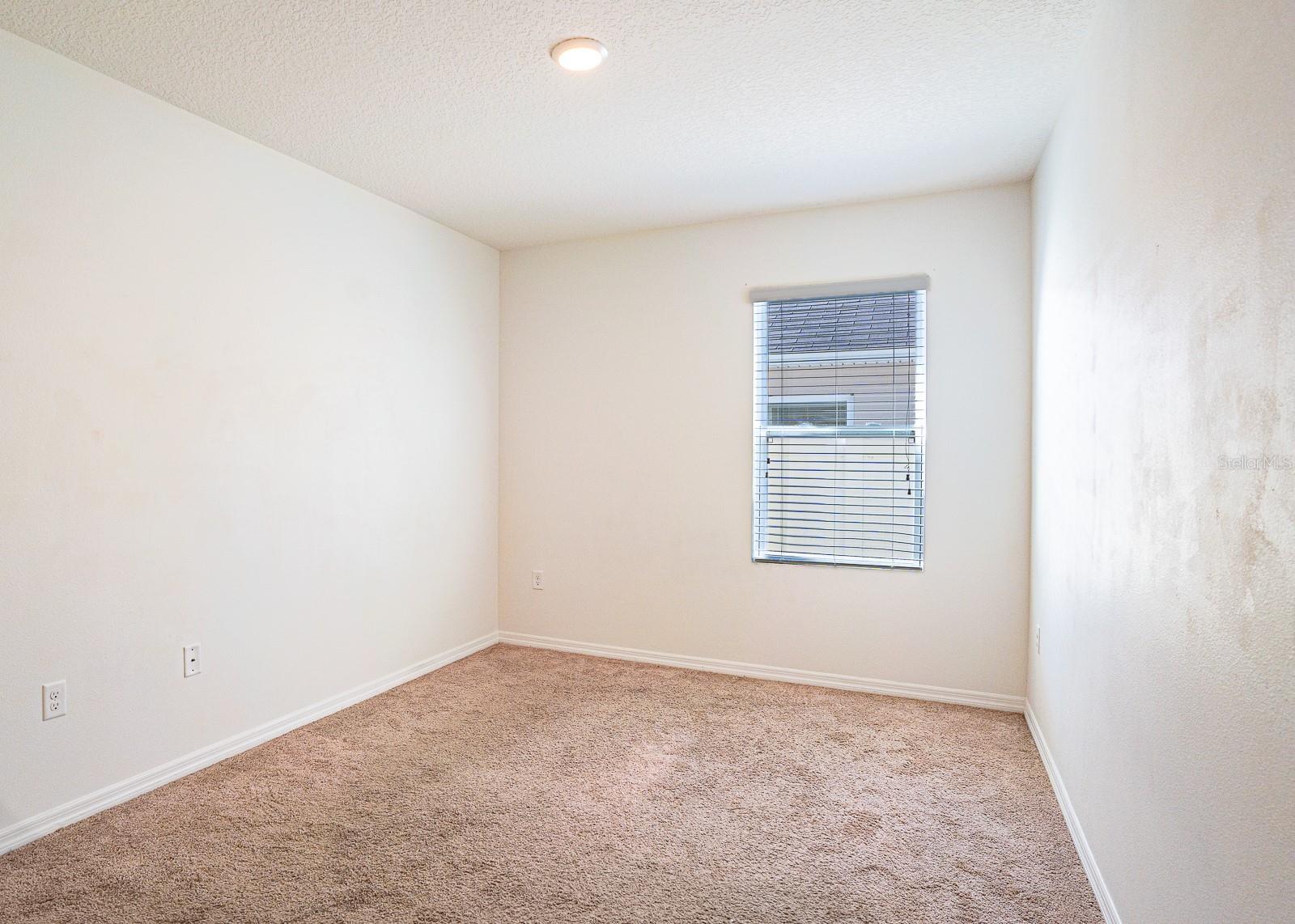 5732 LAKESIDE LANDINGS BLVD