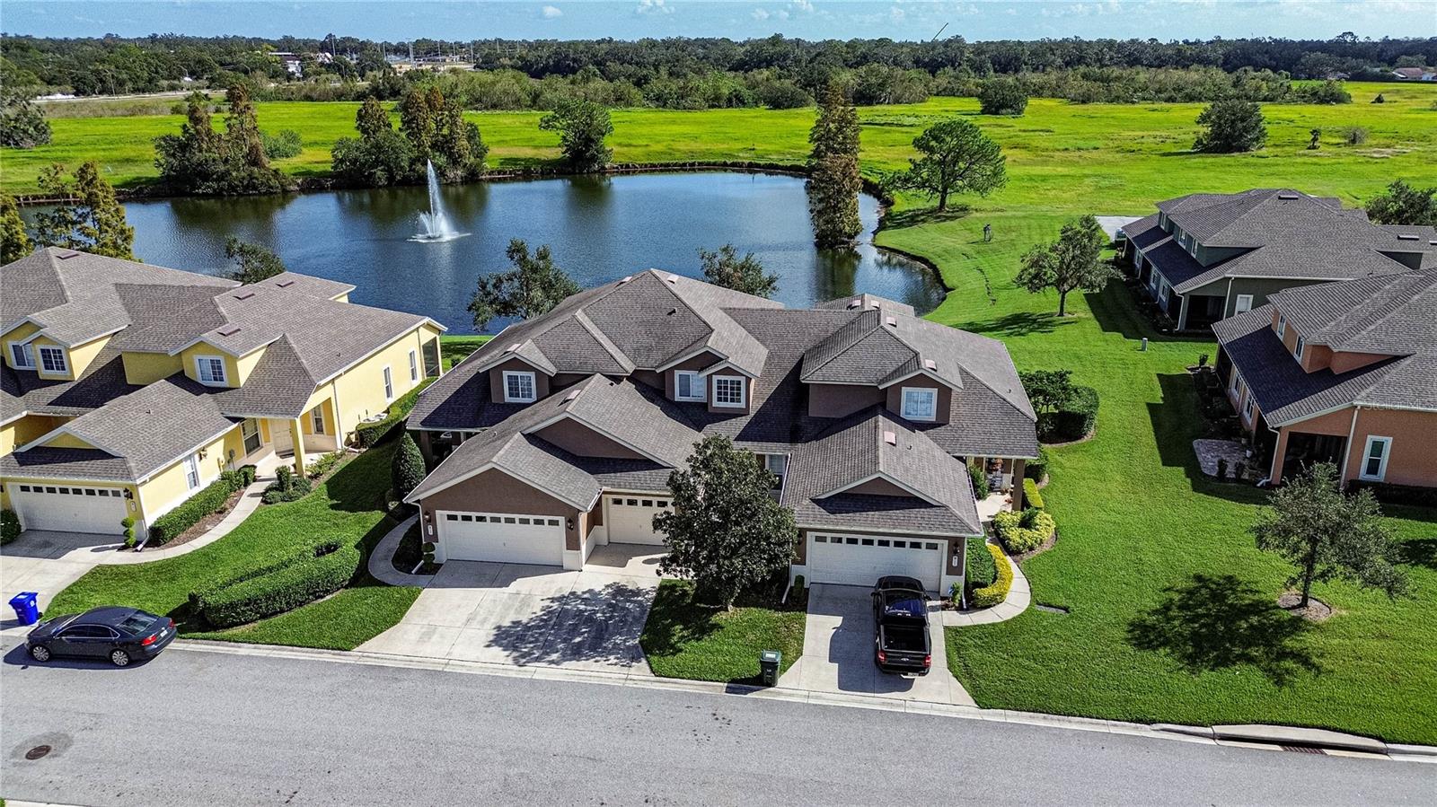 2984 MISSION LAKES DR #2984