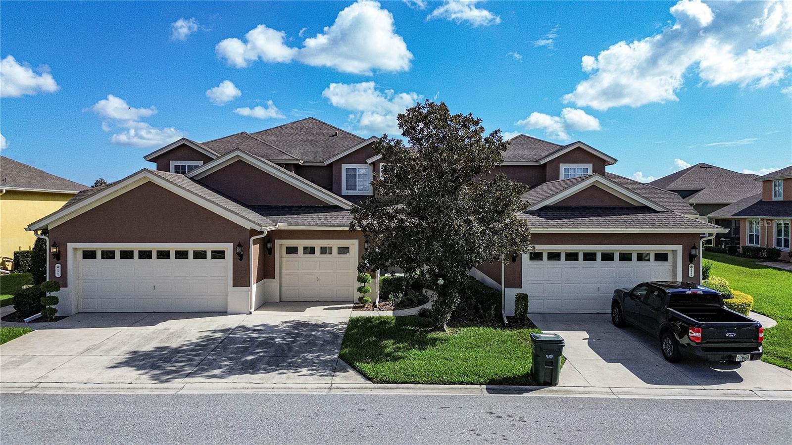 2984 MISSION LAKES DR #2984