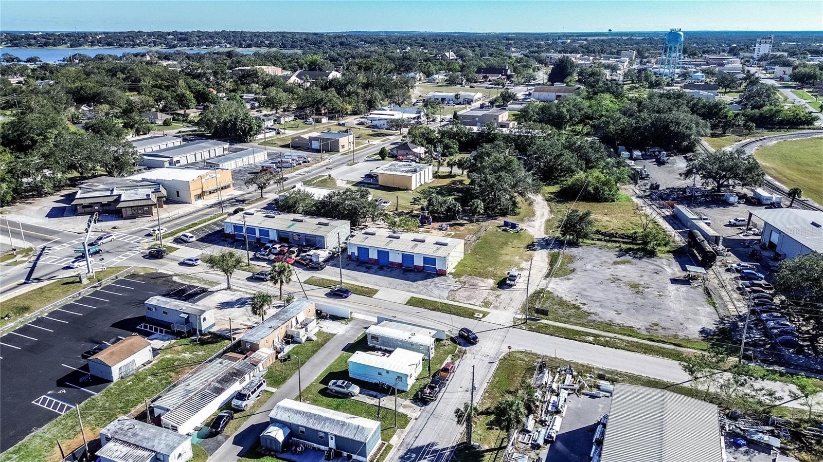 180 DR J A WILTSHIRE AVE E