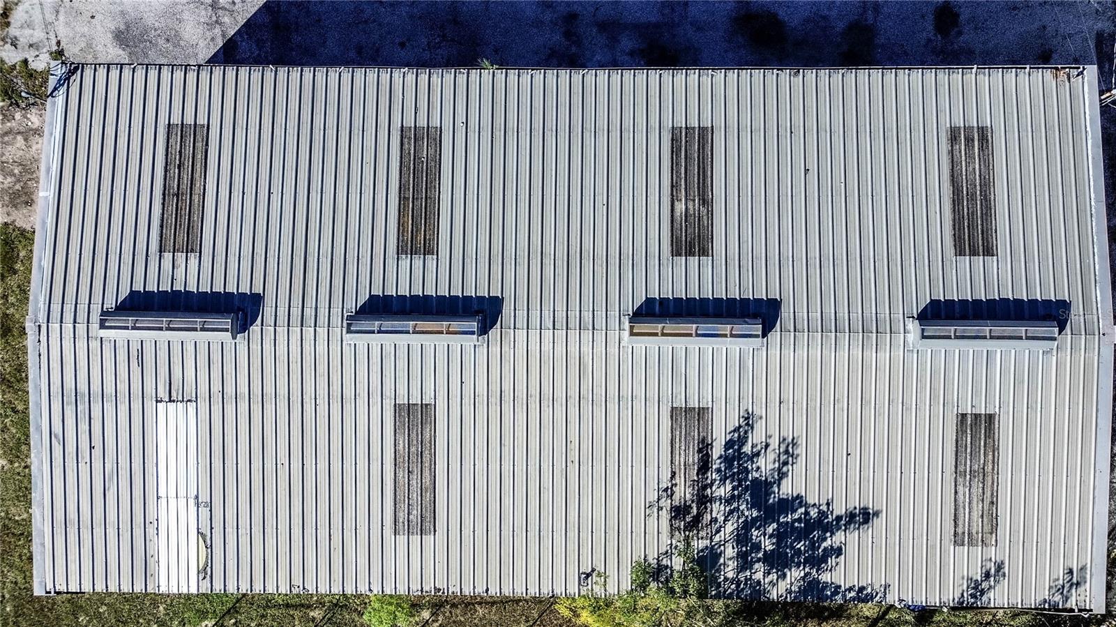 180 DR J A WILTSHIRE AVE E