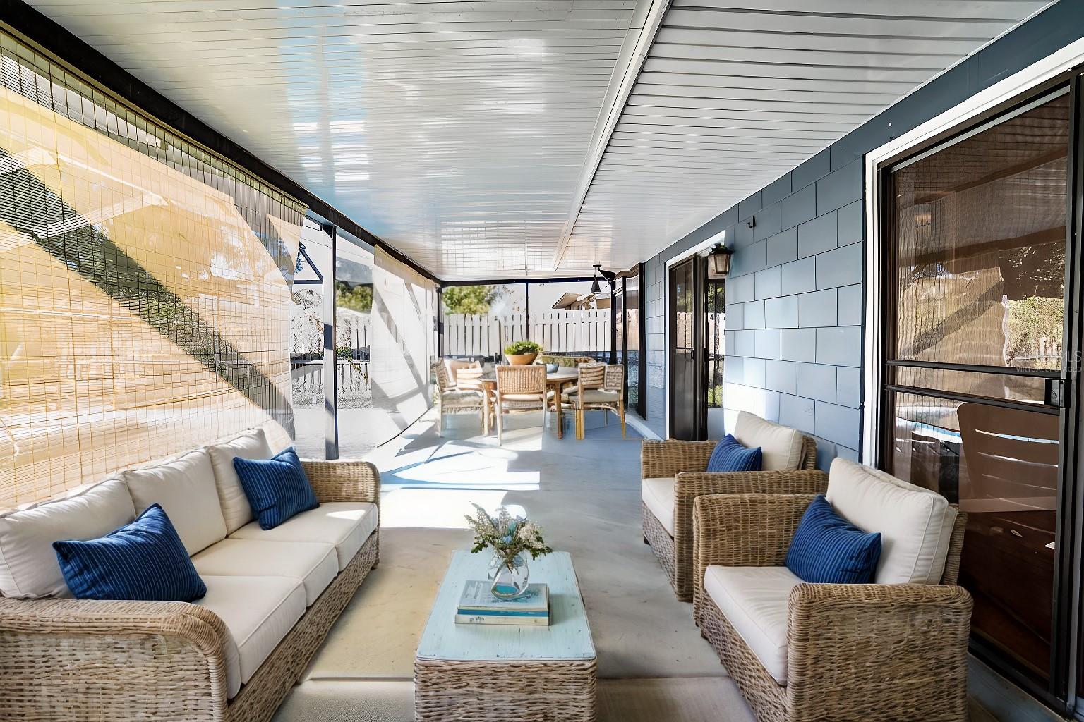 1001 MOCKINGBIRD CIR