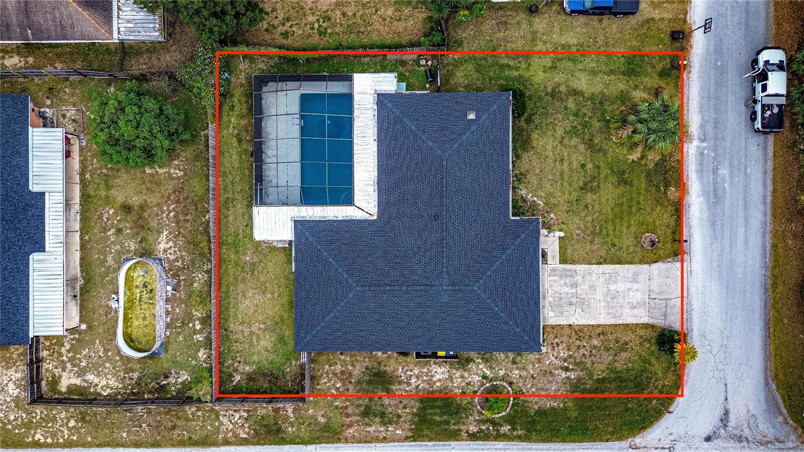 1001 MOCKINGBIRD CIR