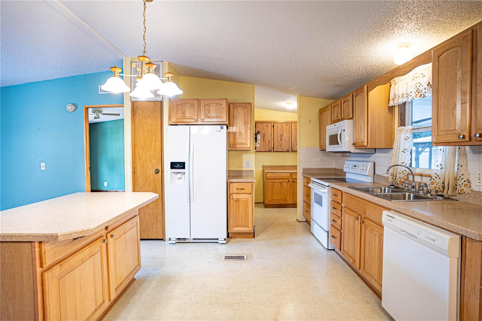 3502 SHELLCRACKER DR