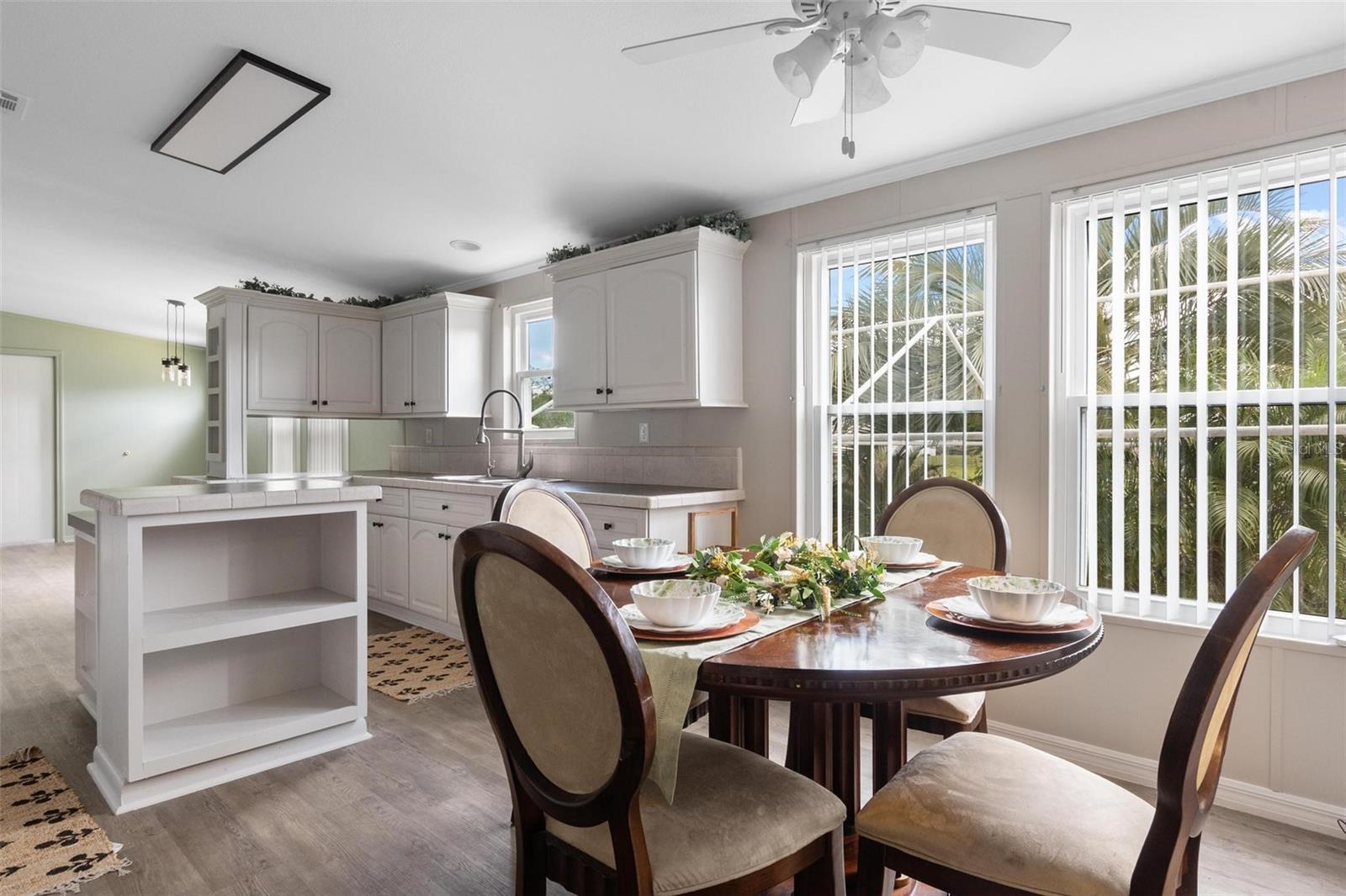 7567 DOVE MEADOW TRL