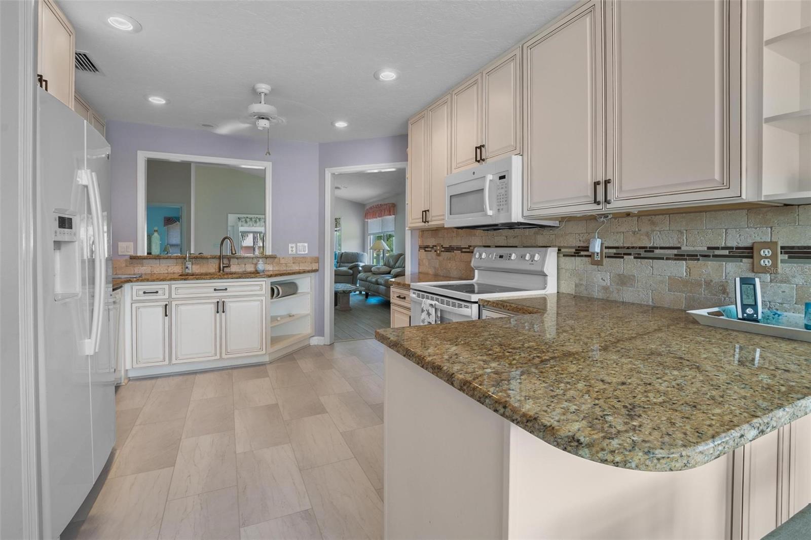 4005 CARTER CREEK DR