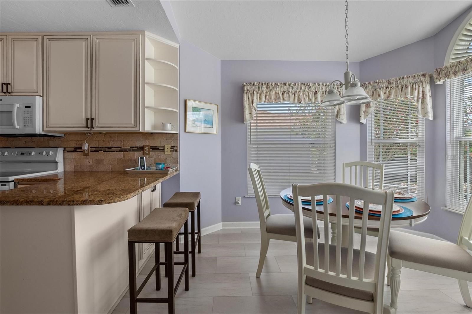 4005 CARTER CREEK DR