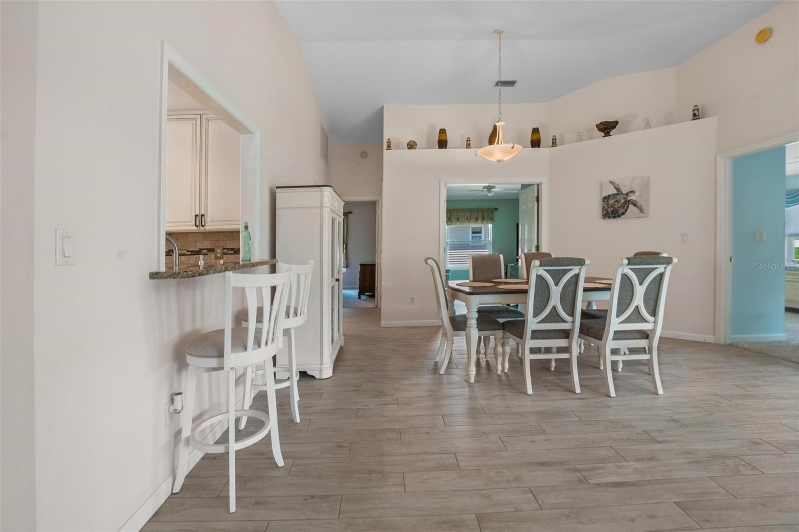 4005 CARTER CREEK DR