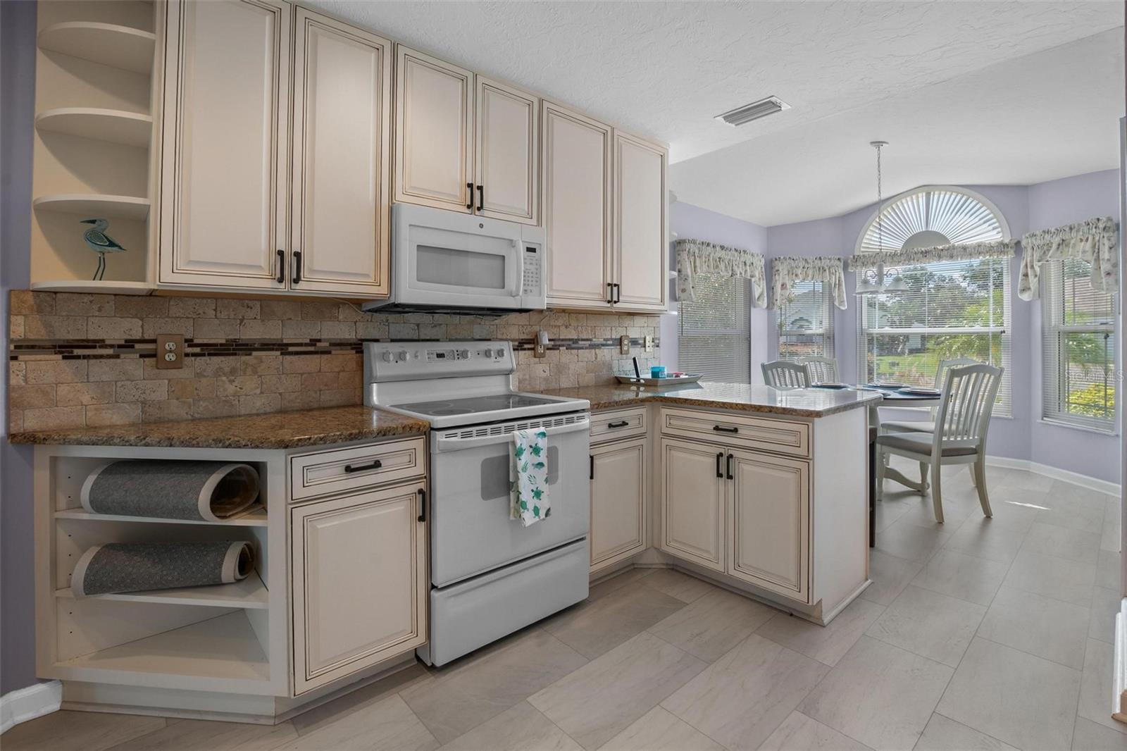 4005 CARTER CREEK DR