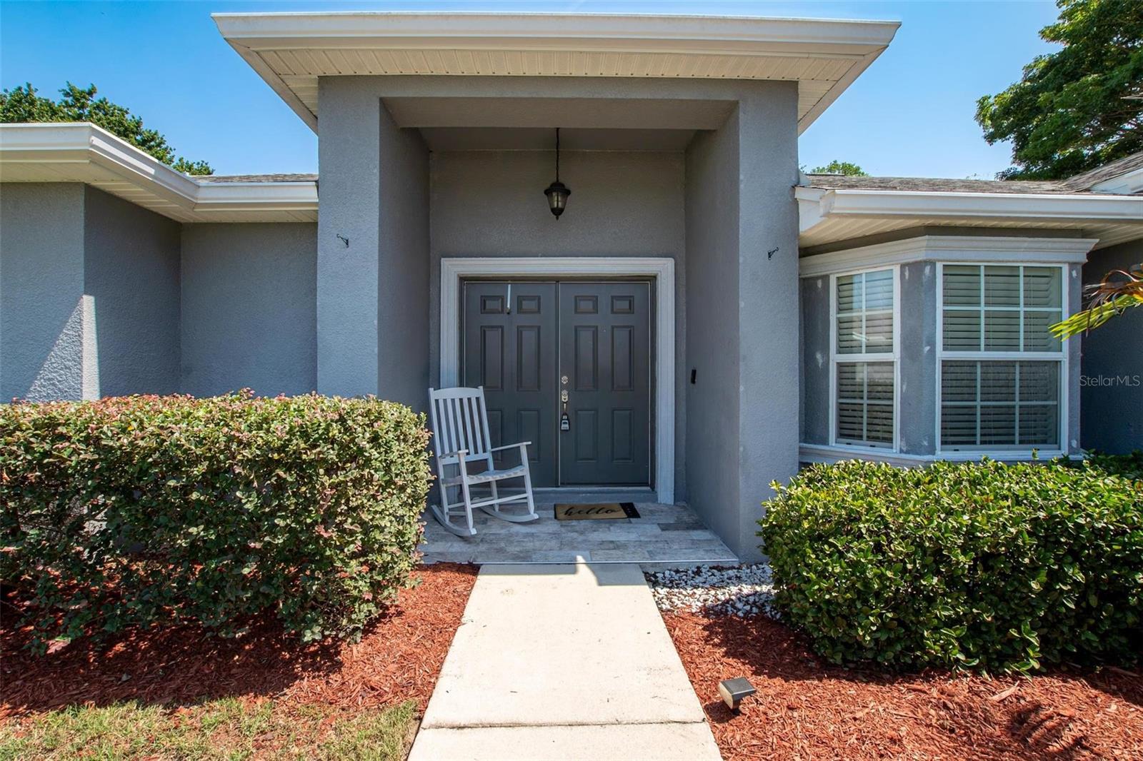 2240 COUNTRY MANOR ST