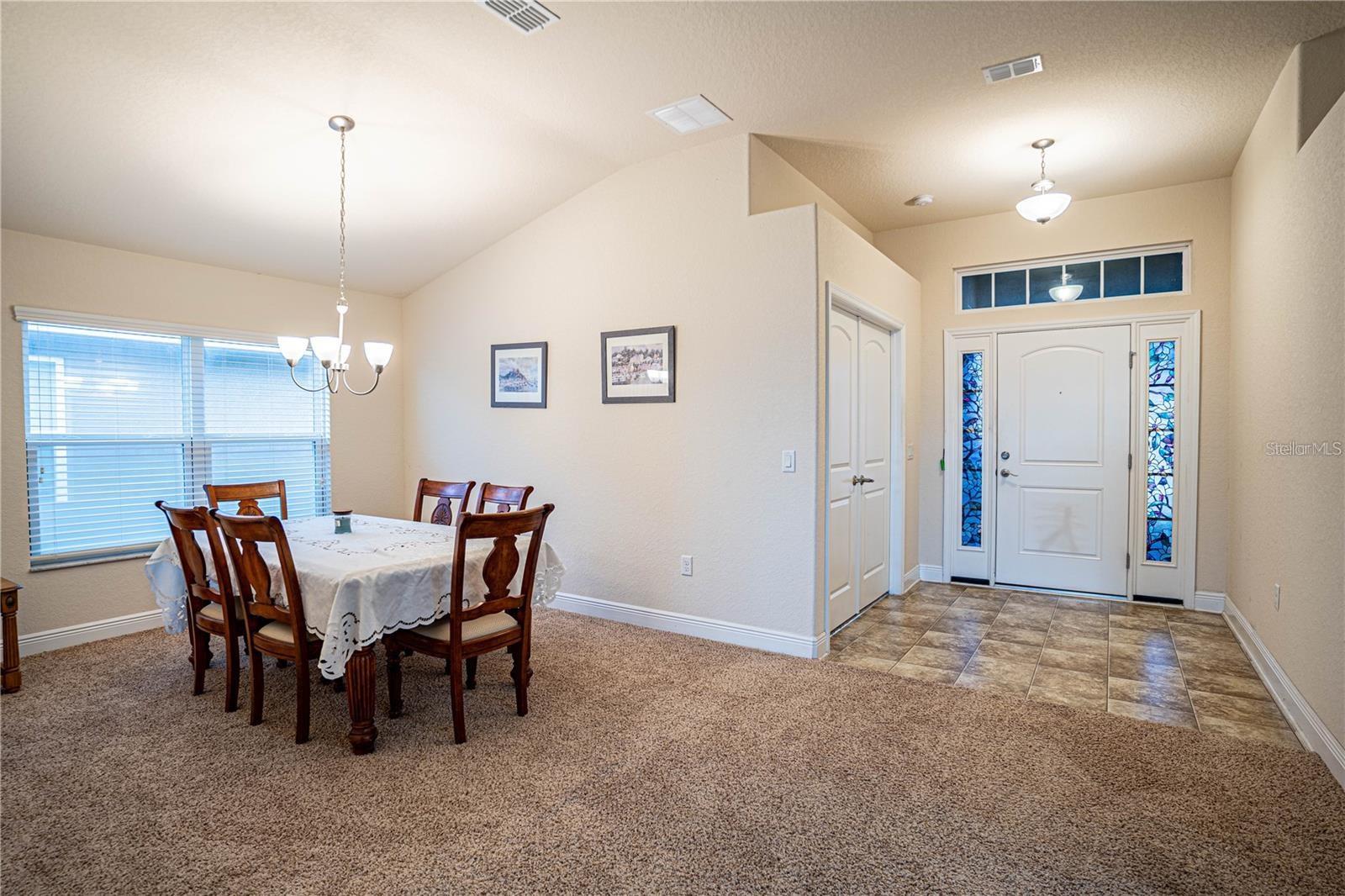 4023 ISLAND LAKES DR