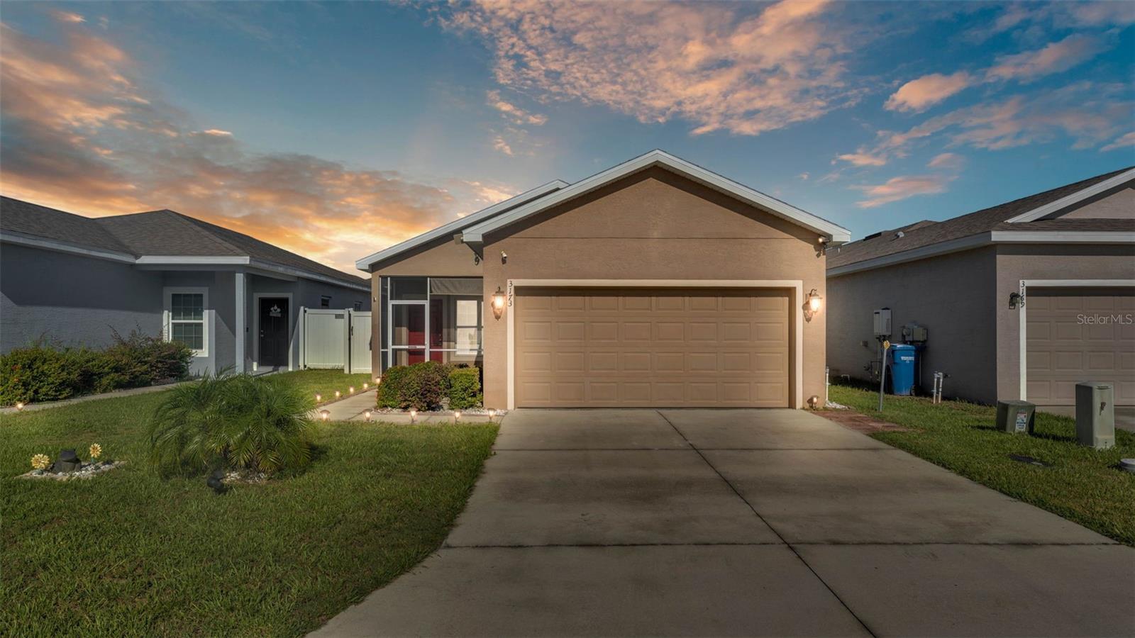 3173 WHISPERING TRAILS AVE