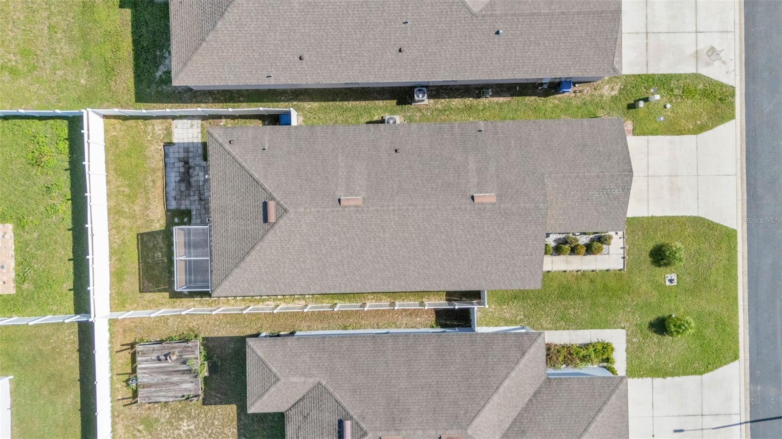 3173 WHISPERING TRAILS AVE