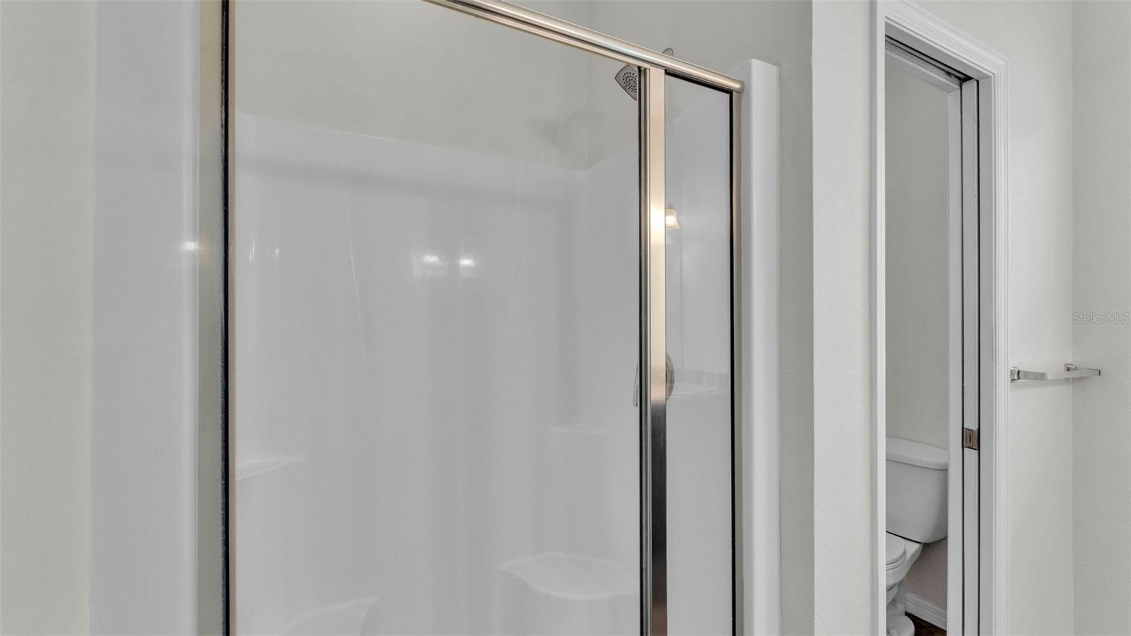 3173 WHISPERING TRAILS AVE