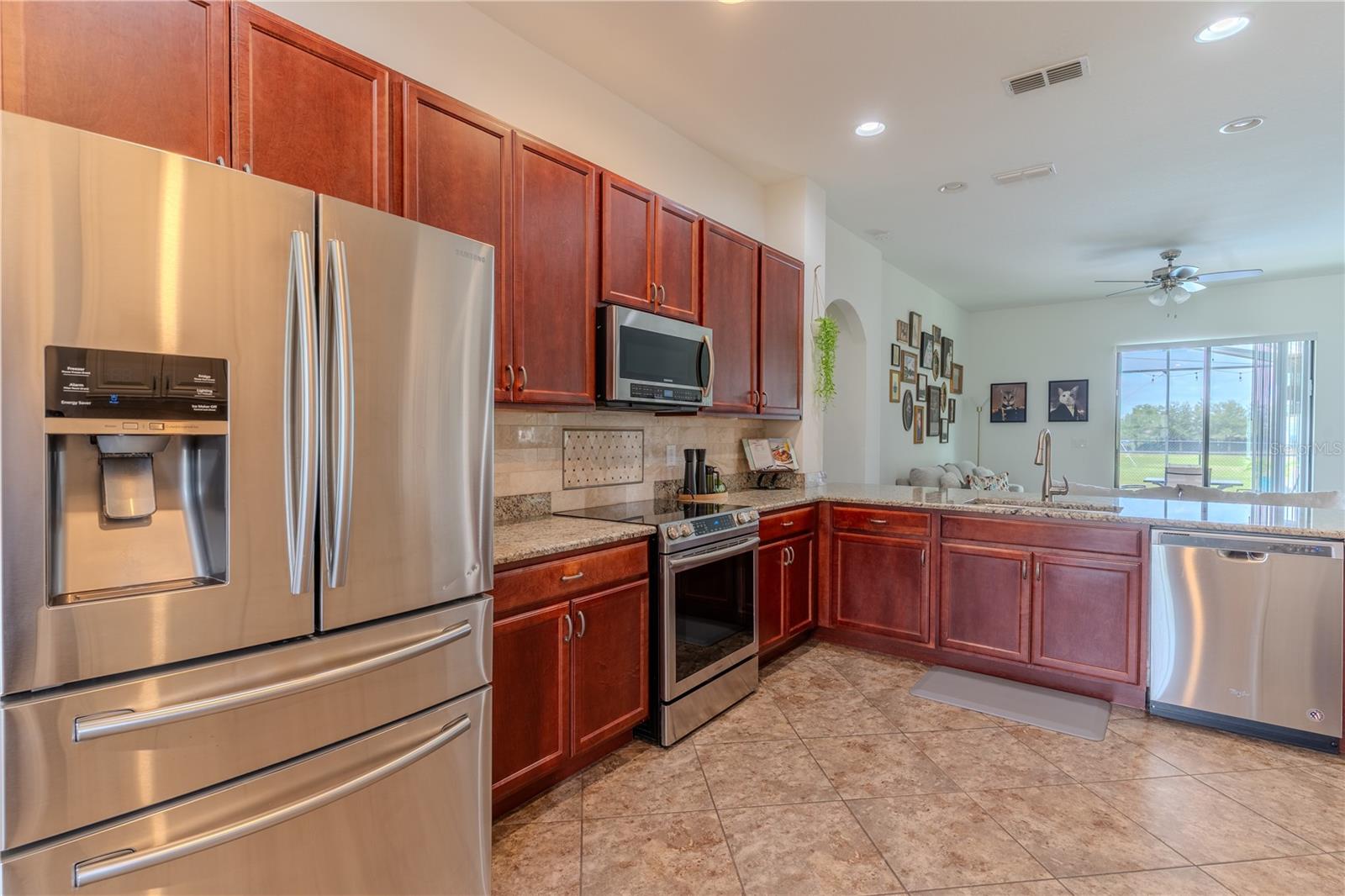 284 BENTLEY OAKS BLVD