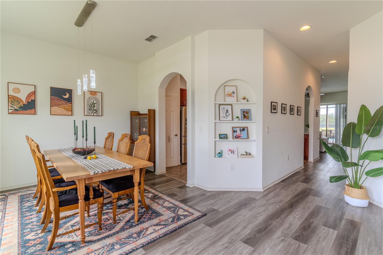 284 BENTLEY OAKS BLVD