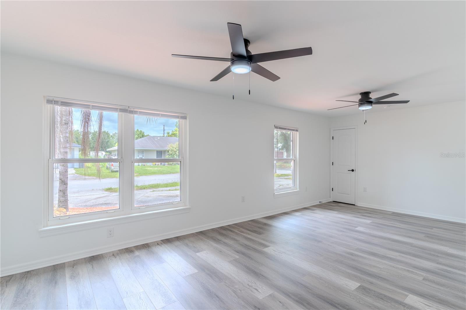 7309 THOMAS JEFFERSON CIR E