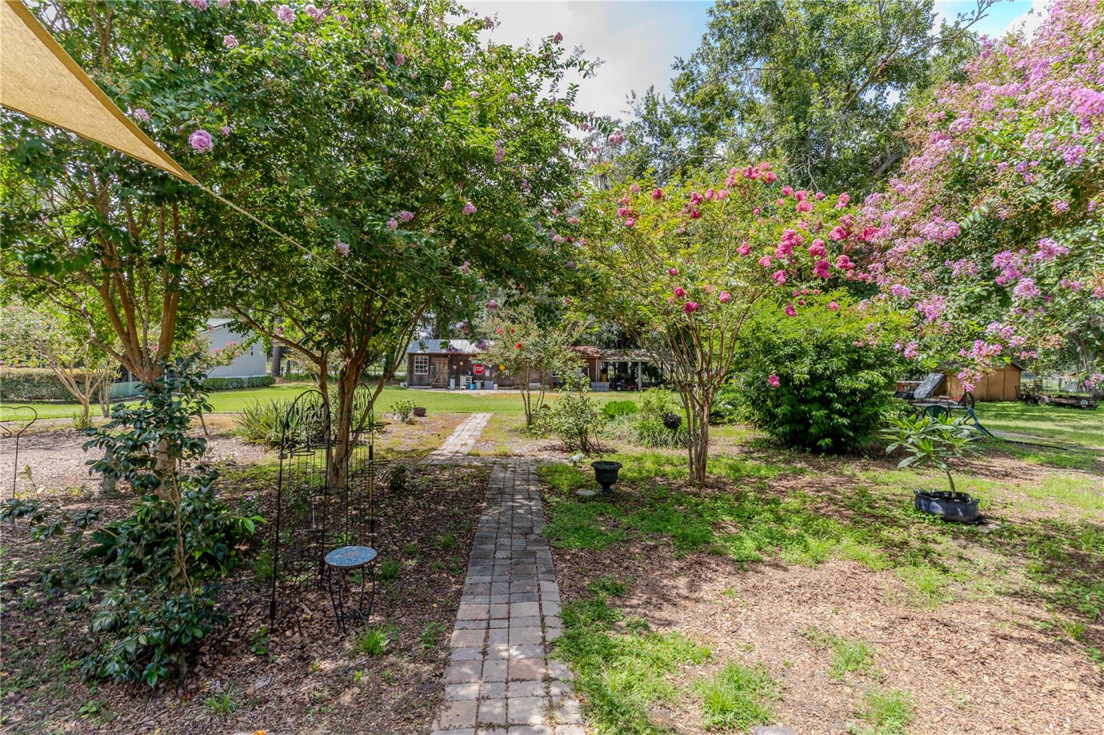 2335 OLD POLK CITY RD