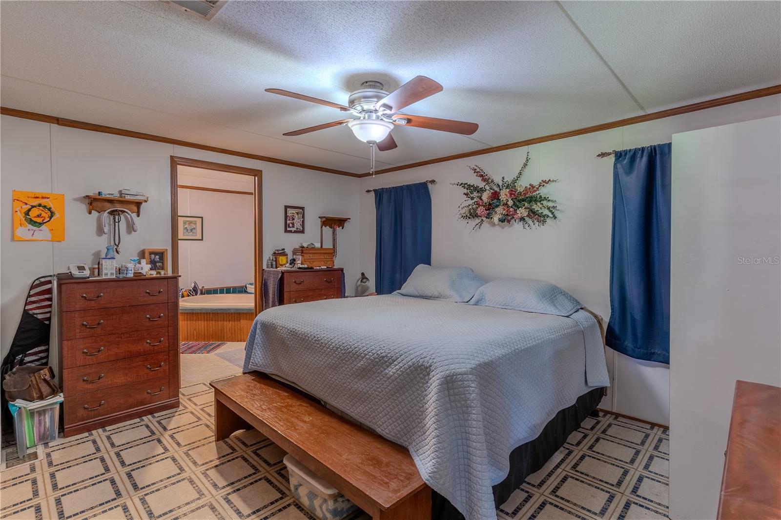 2335 OLD POLK CITY RD