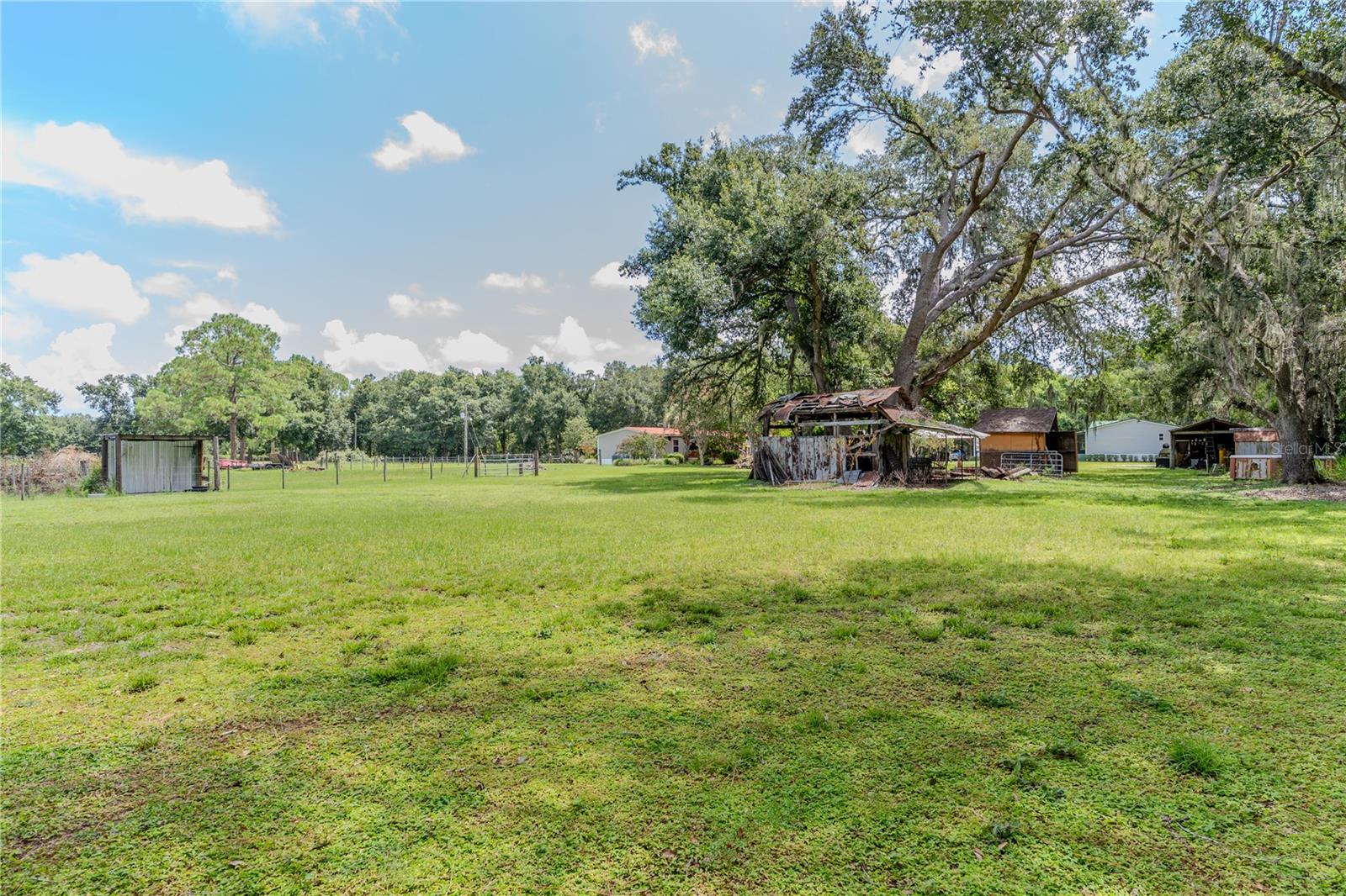 2335 OLD POLK CITY RD