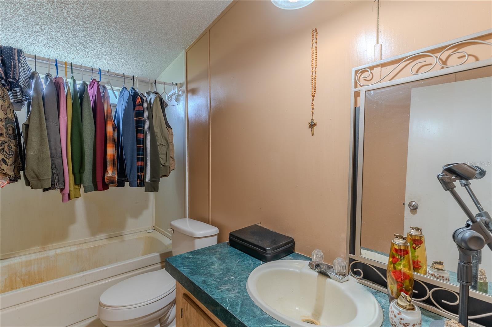 2335 OLD POLK CITY RD