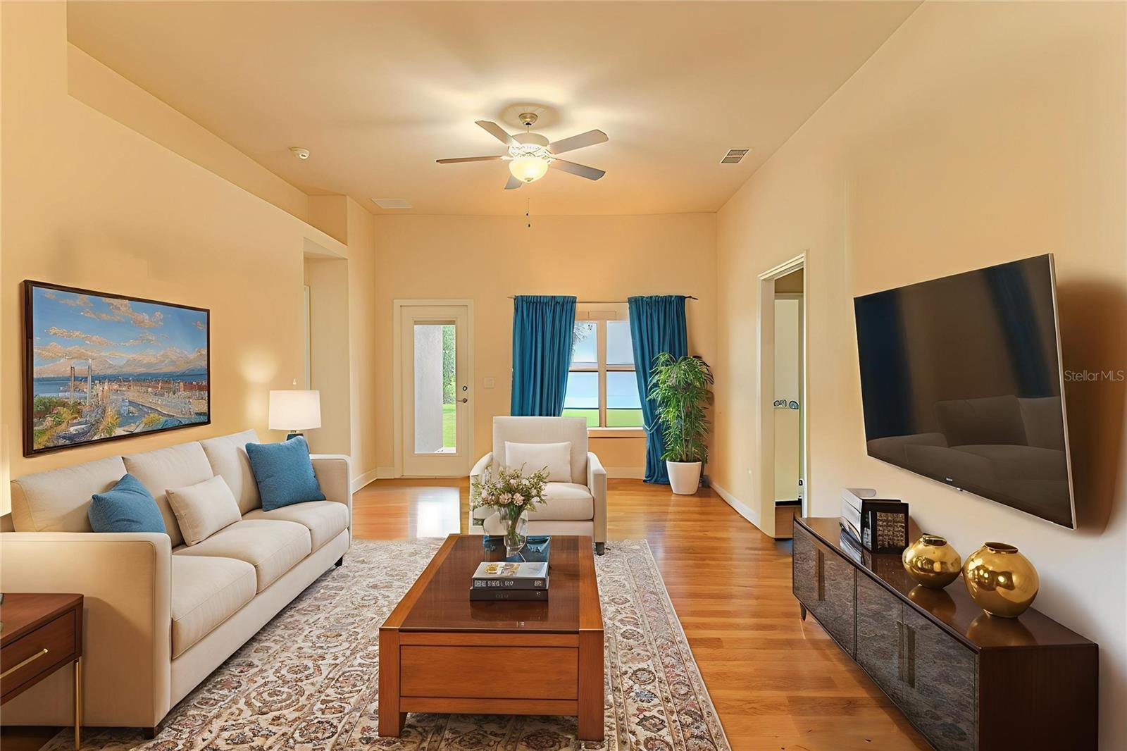 4027 ISLAND LAKES DR