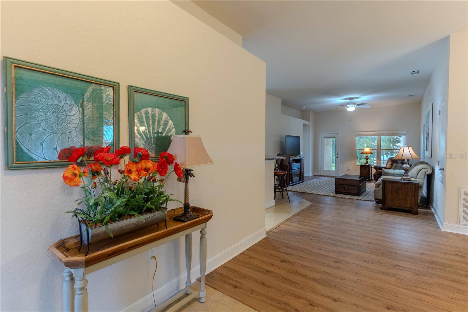 4027 ISLAND LAKES DR