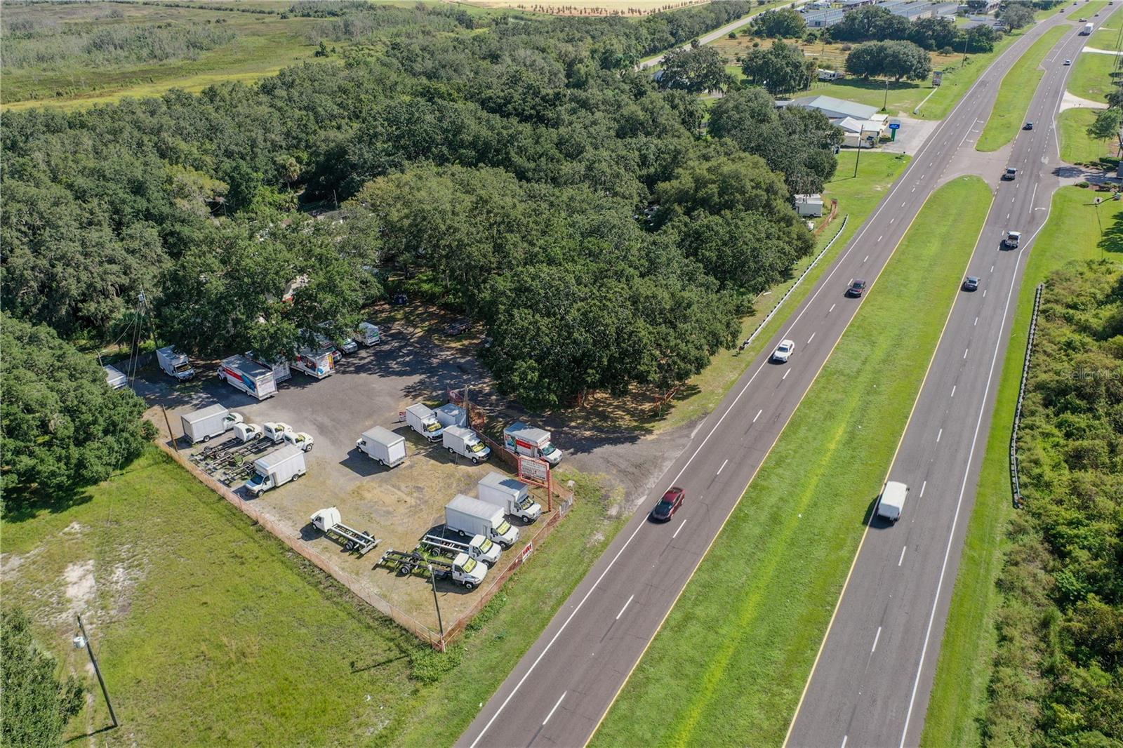 1988 W US HIGHWAY 17 92