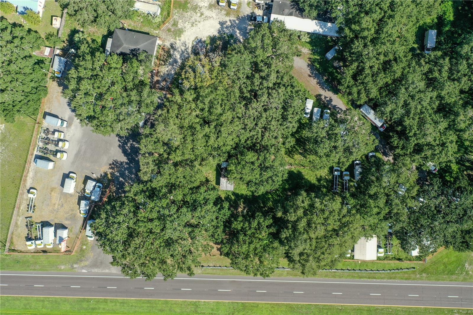 1988 W US HIGHWAY 17 92