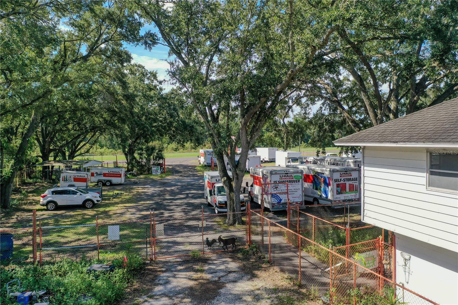 1988 W US HIGHWAY 17 92