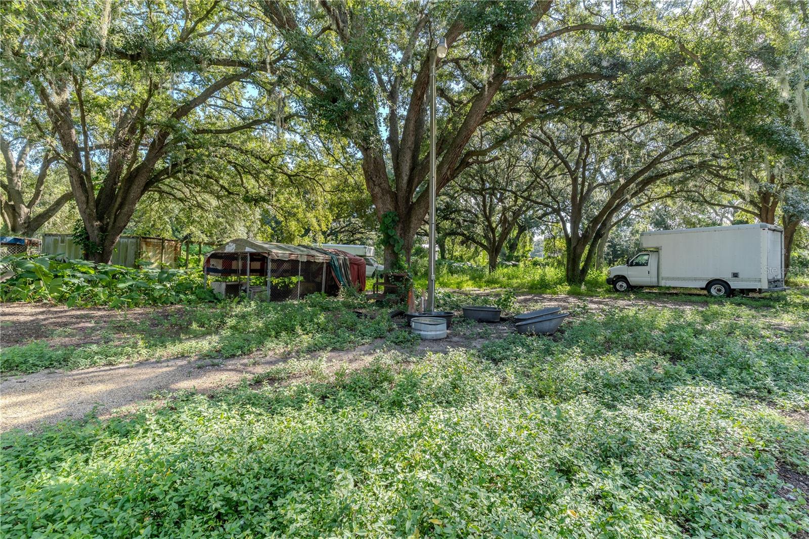 1988 W US HIGHWAY 17 92