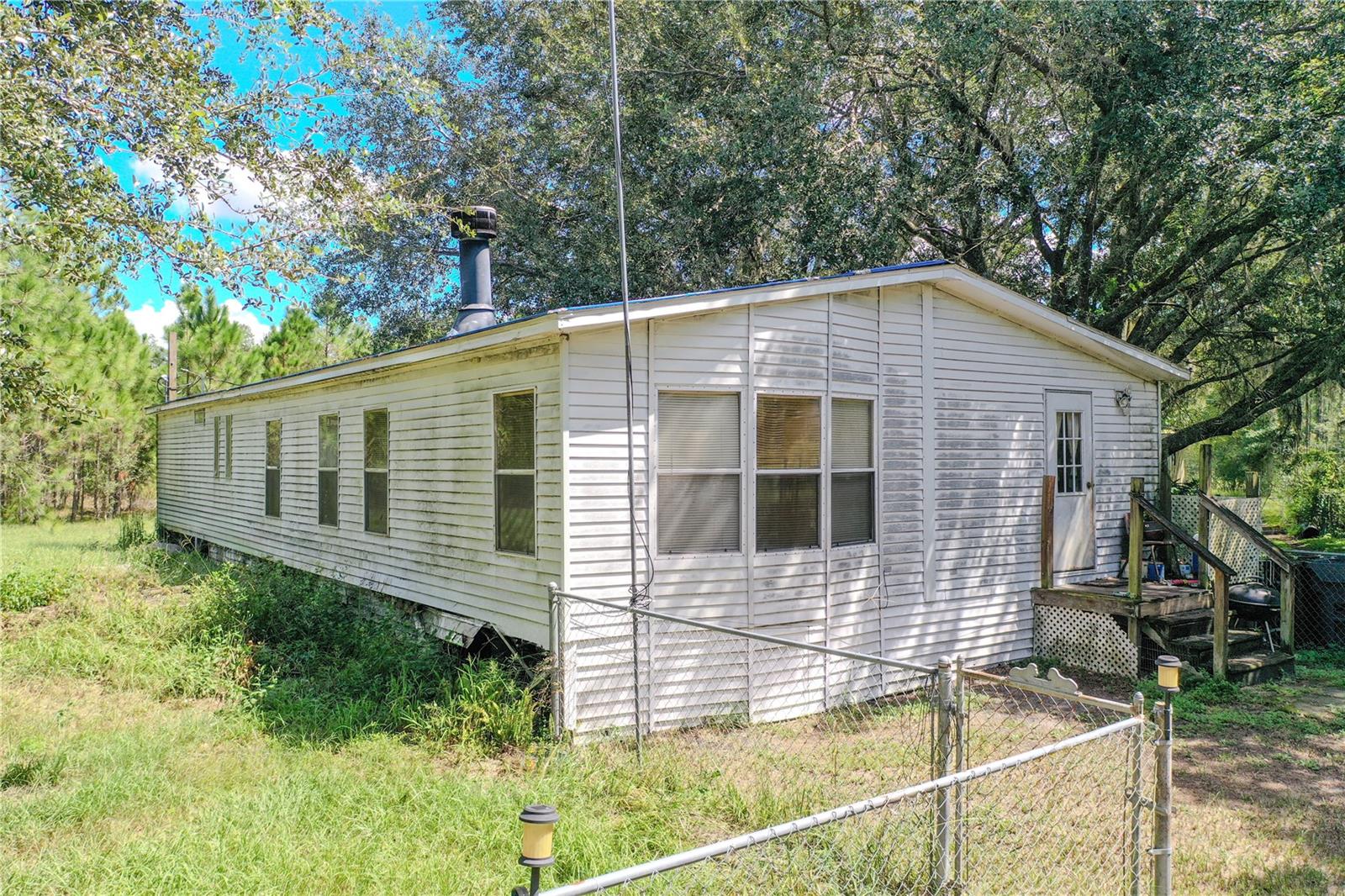 747 MIRANDA TRL