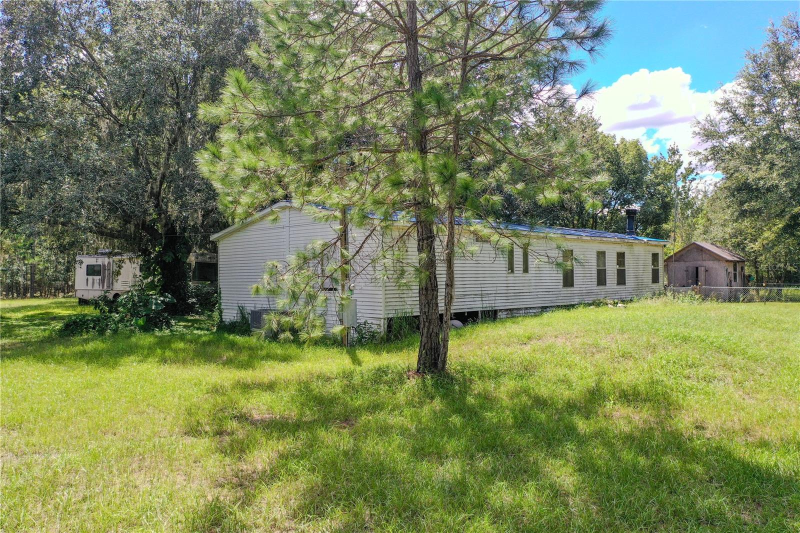 747 MIRANDA TRL