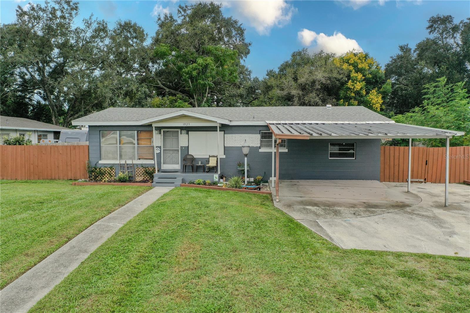 1023 BILTMORE DR