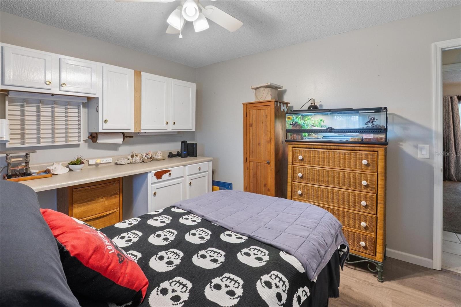 6315 LAKELAND HIGHLANDS RD