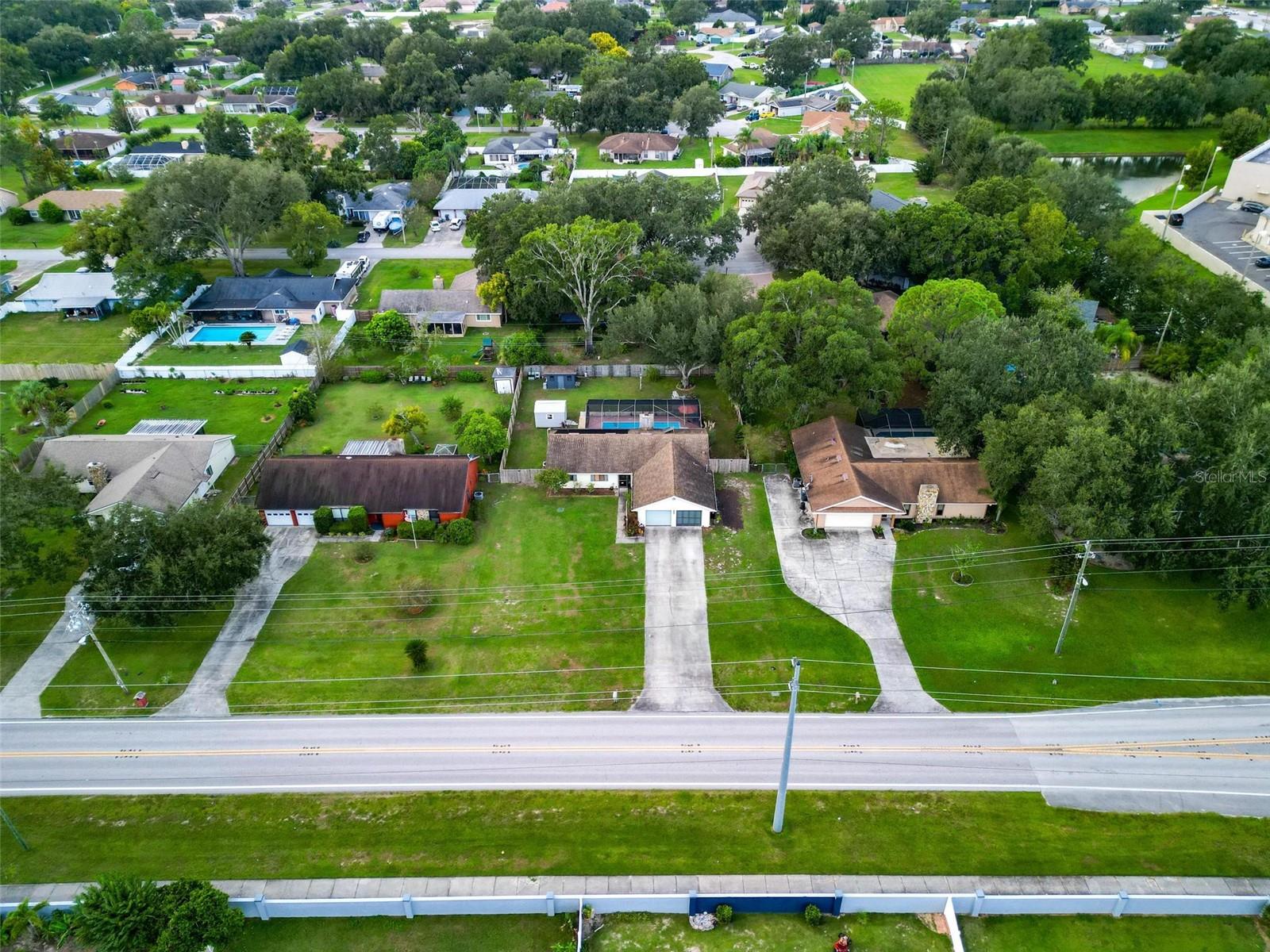 6315 LAKELAND HIGHLANDS RD