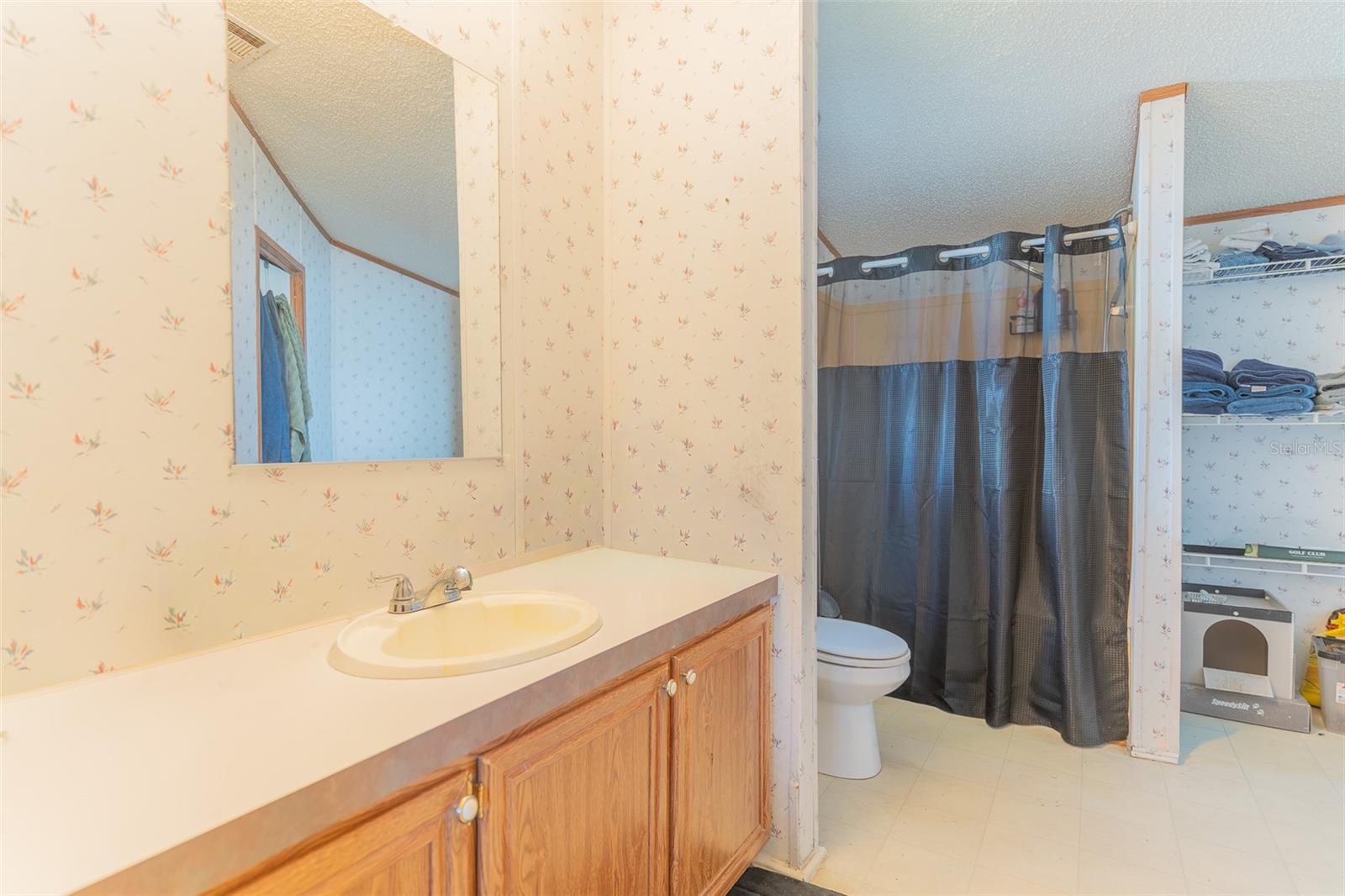 3575 PIONEER TRAILS BLVD E