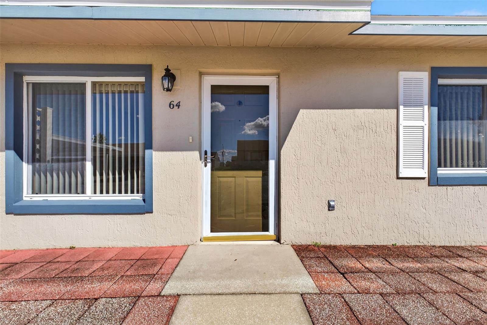 64 WINTER RIDGE RD #64