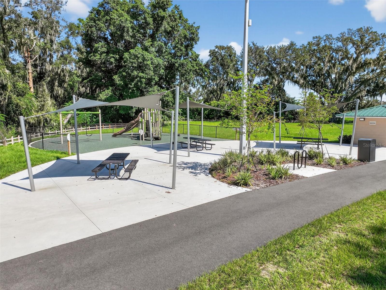 64 WINTER RIDGE RD #64