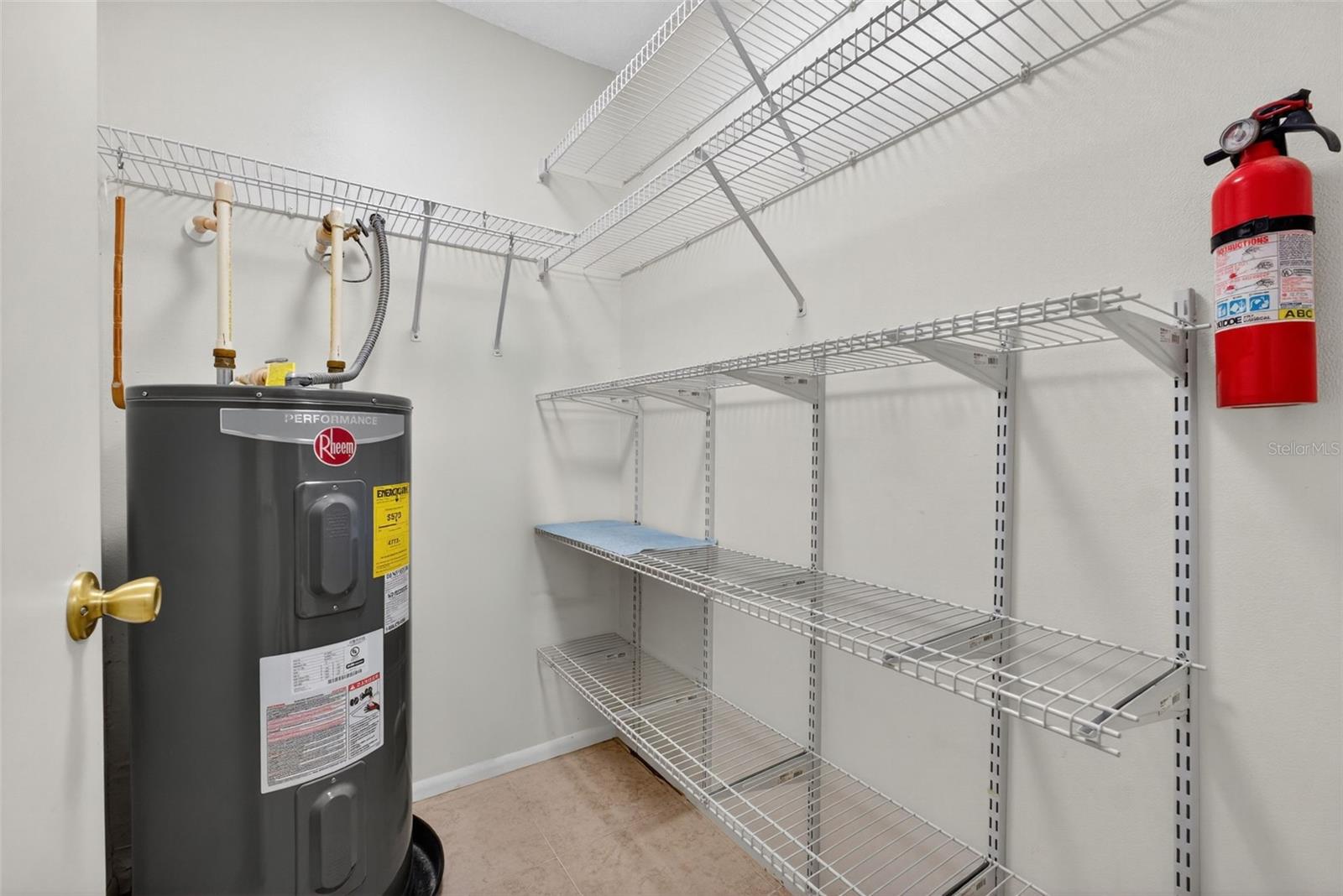 64 WINTER RIDGE RD #64