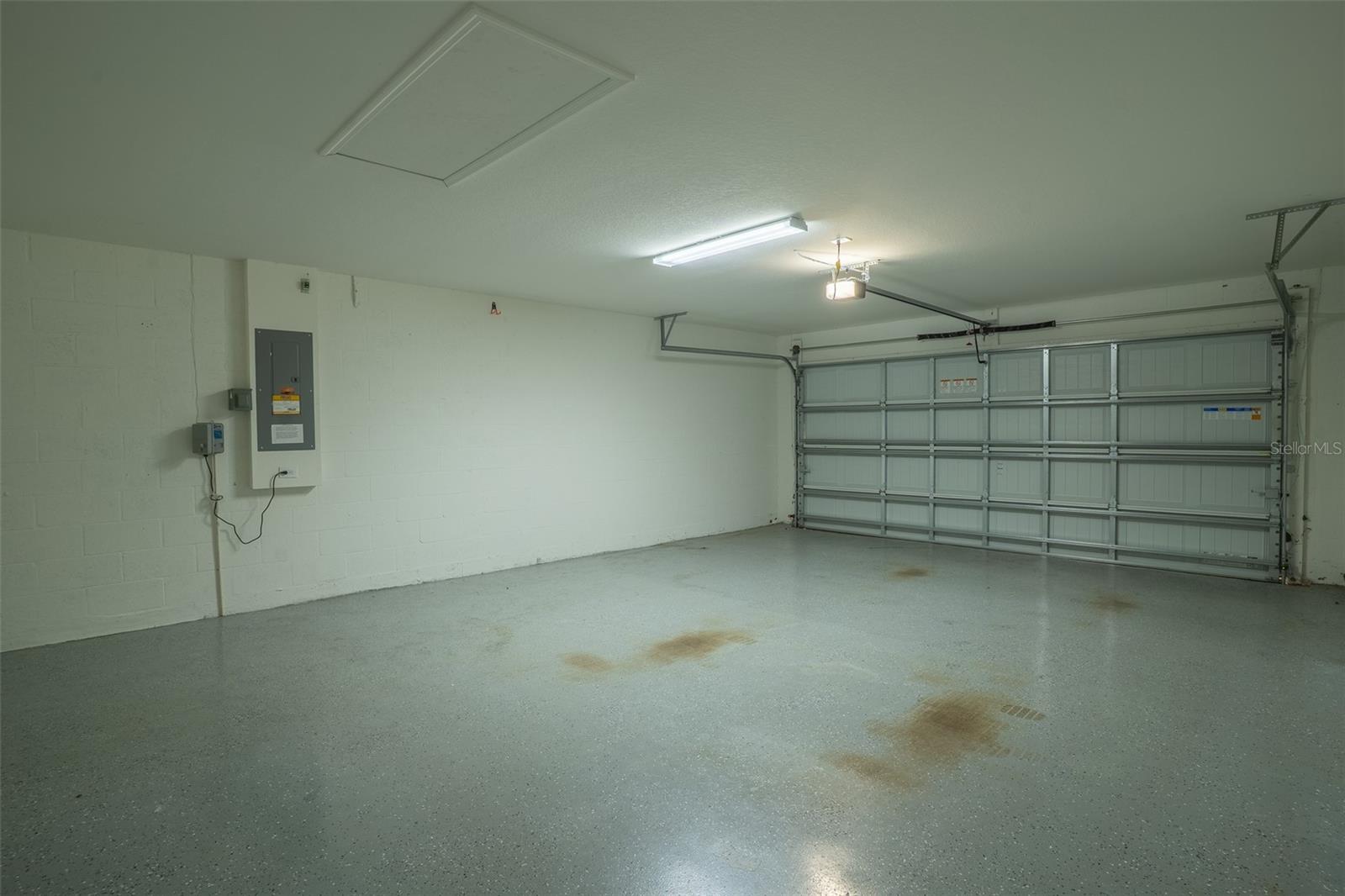 230 COVE AT EAGLE LAKE CIR