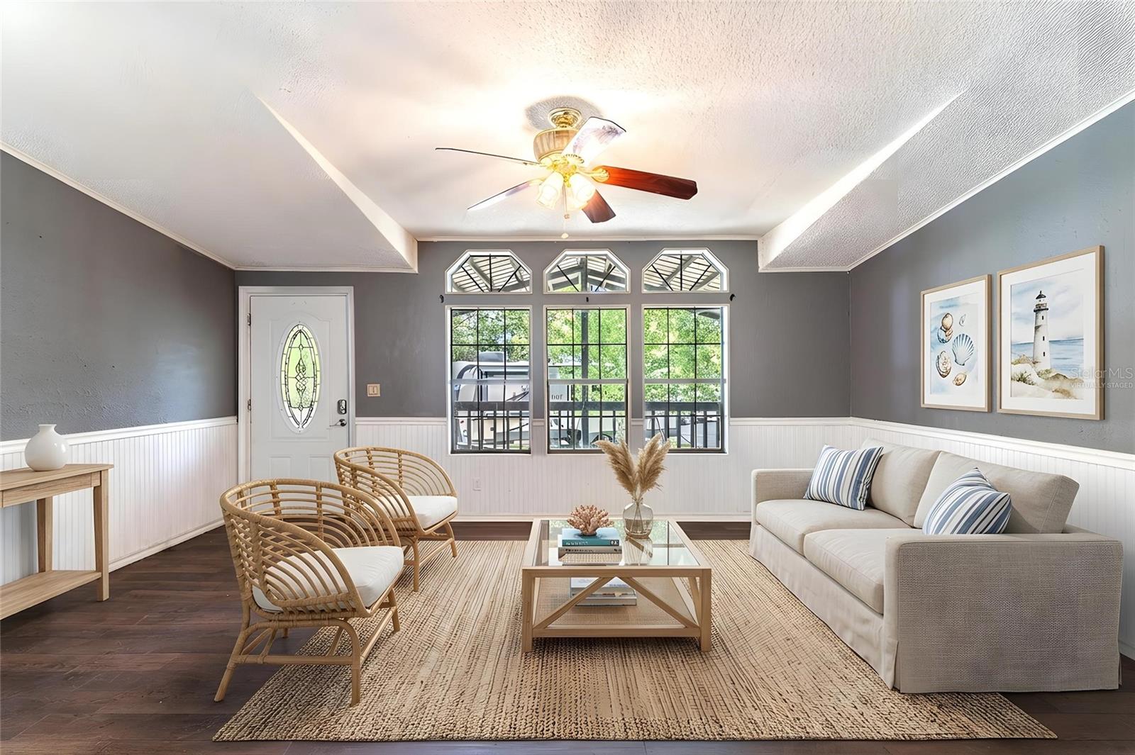 17822 COMMONWEALTH AVE N