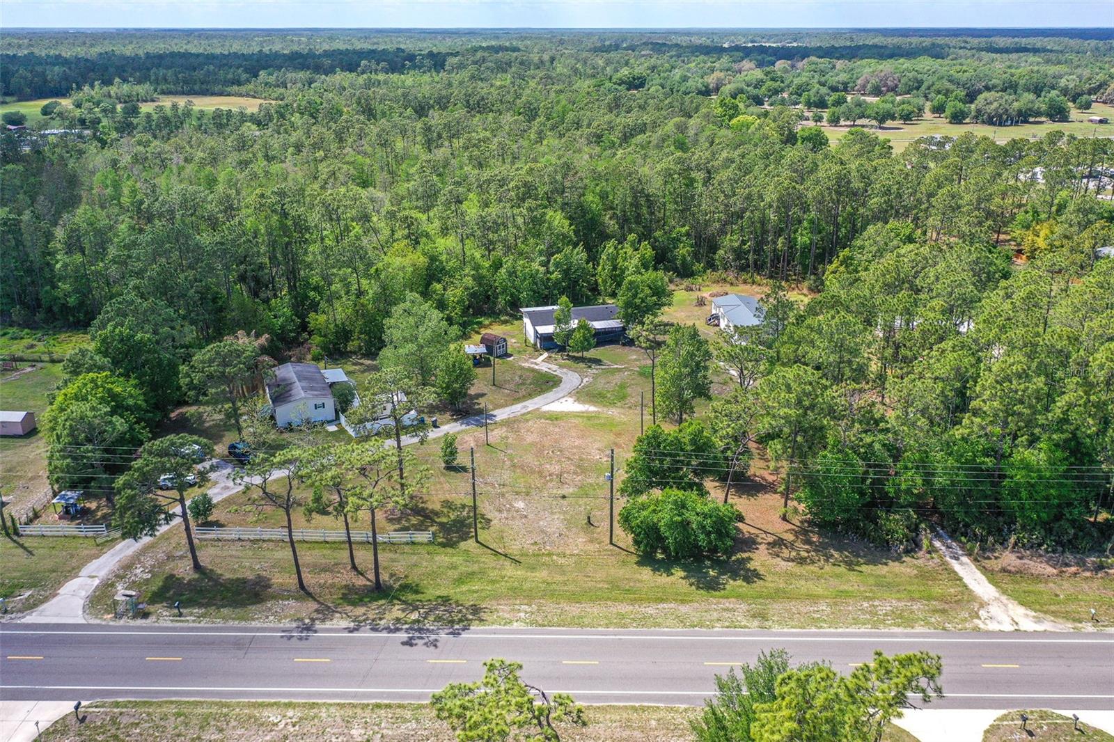 17822 COMMONWEALTH AVE N