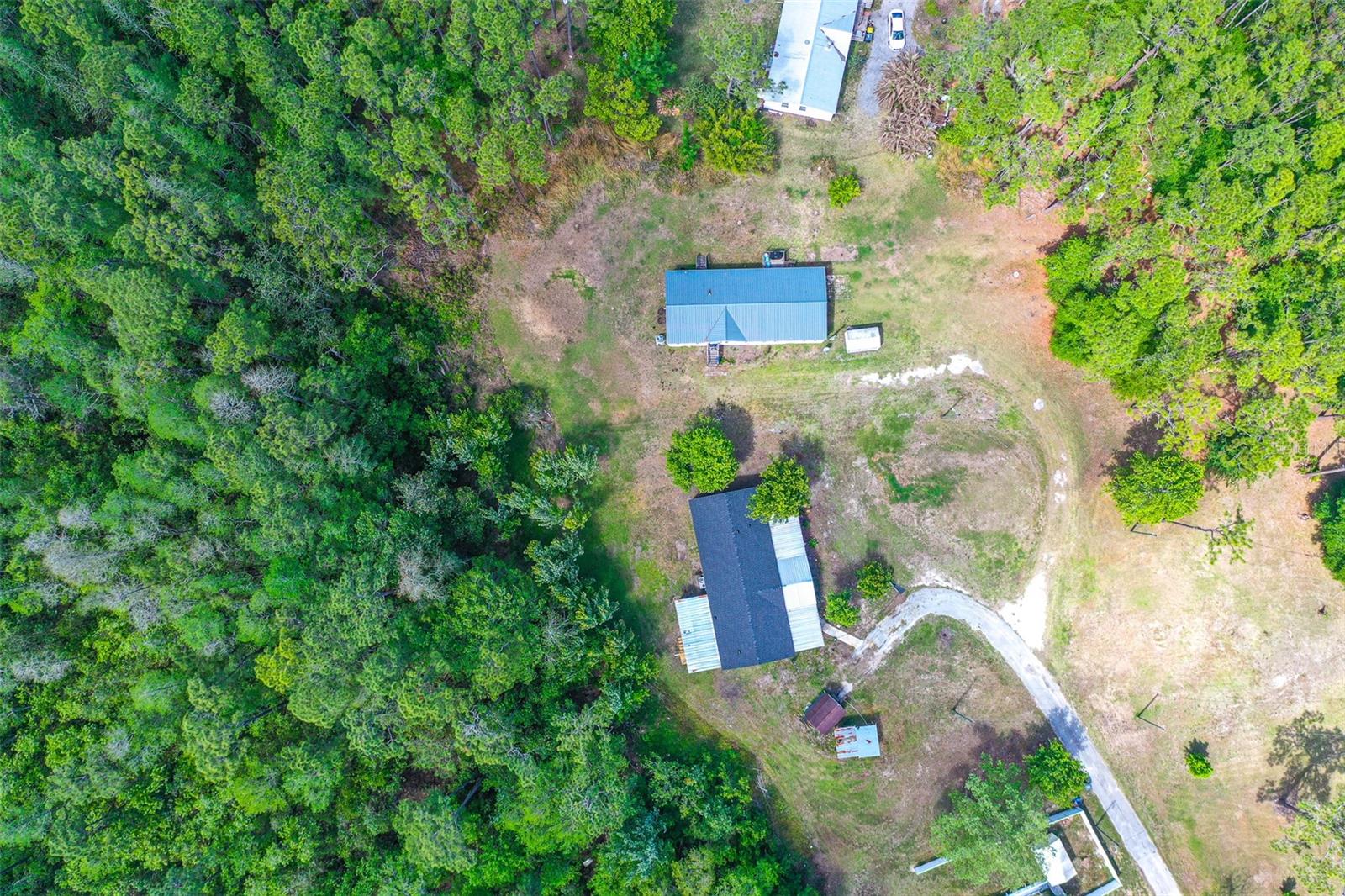 17822 COMMONWEALTH AVE N