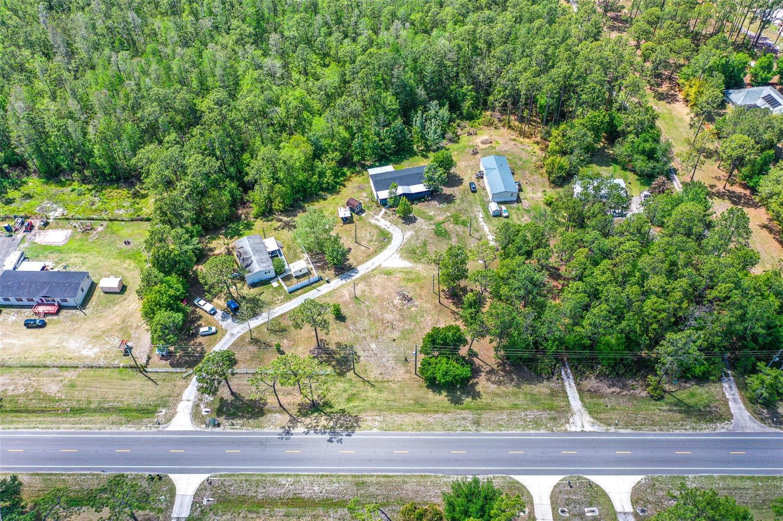 17822 COMMONWEALTH AVE N