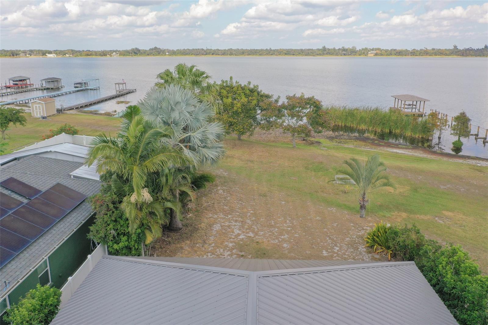 4127 ISLAND LAKES DR