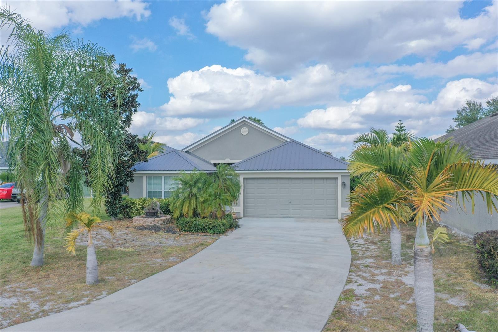 4127 ISLAND LAKES DR